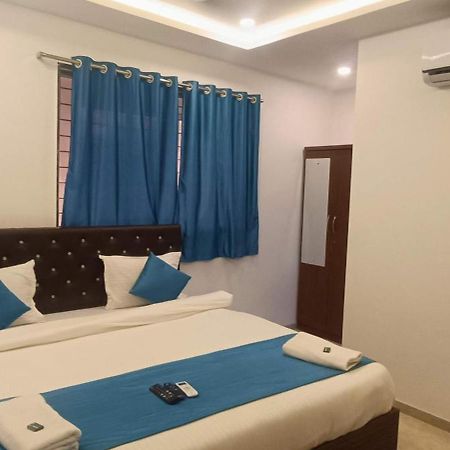 Welcome Vista Navi Mumbai Exteriör bild