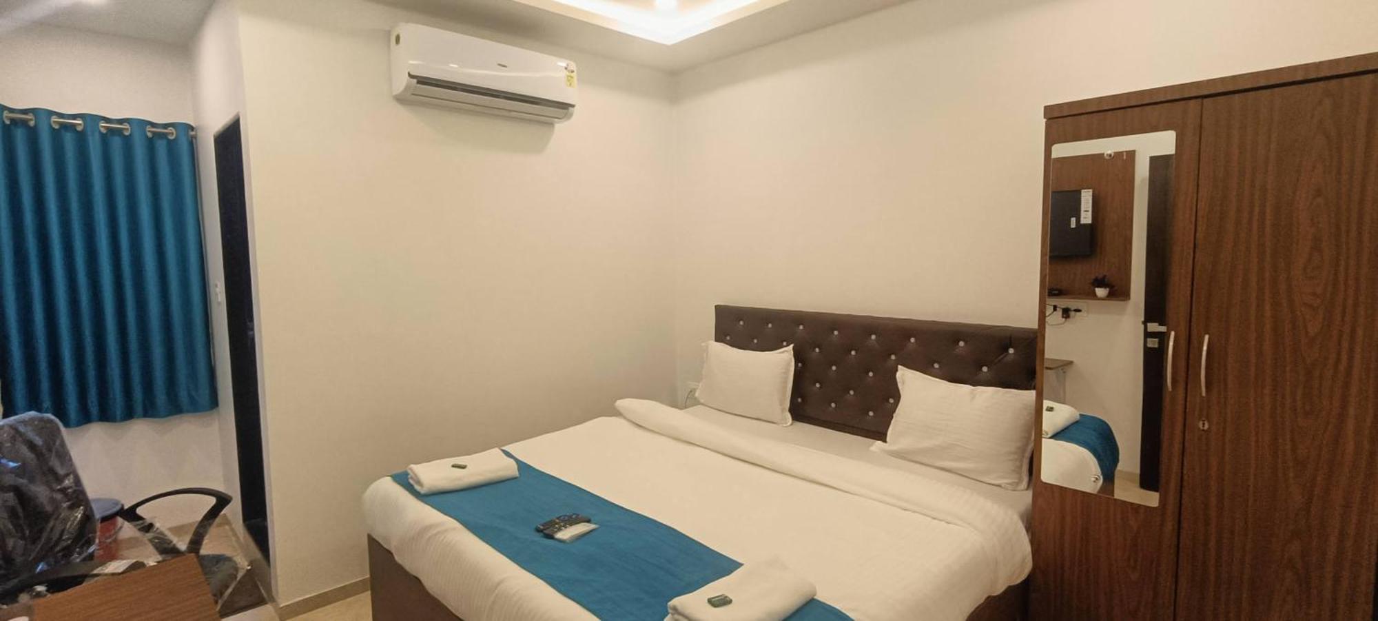 Welcome Vista Navi Mumbai Exteriör bild